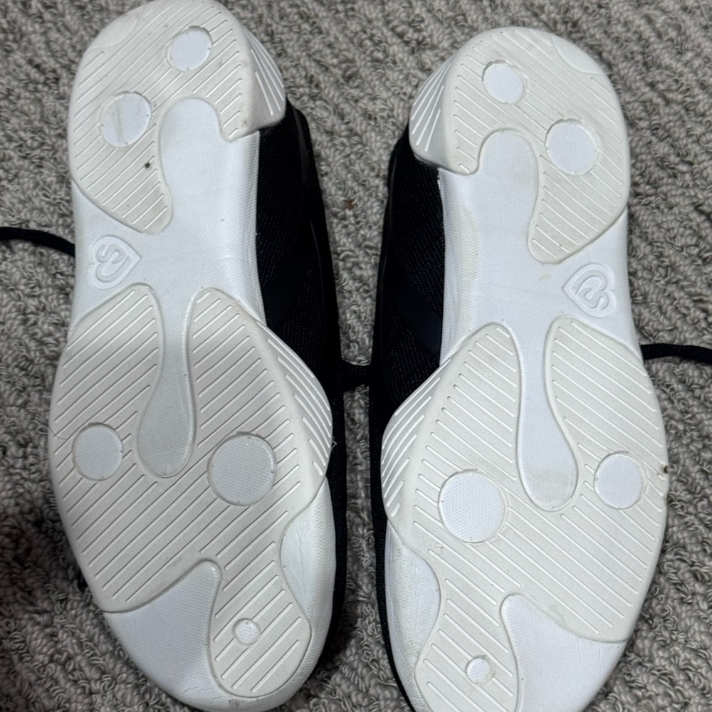 Black and White Cheerleading Sneakers - Picture 2 of 3